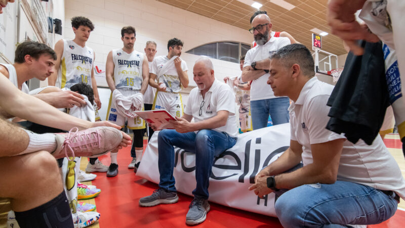 LA PONTONI FALCONSTAR SI GUADAGNA MERITATAMENTE GARA3. DOMENICA ALLE 18 A PORDENONE IN PALIO LA FINALE